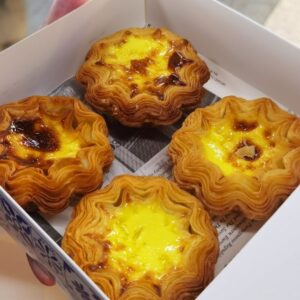Tart trứng chảy